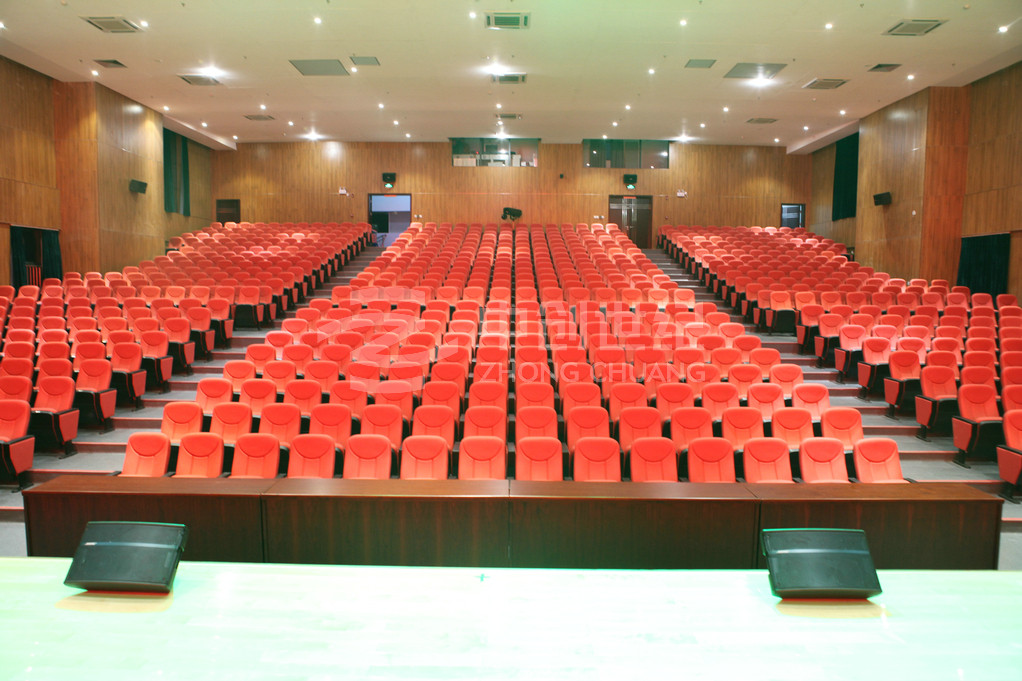 深圳高級中學中心南校區(qū)藝術(shù)樓劇場-后場照 深圳高級中學中心南校區(qū)藝術(shù)樓劇場-后場照